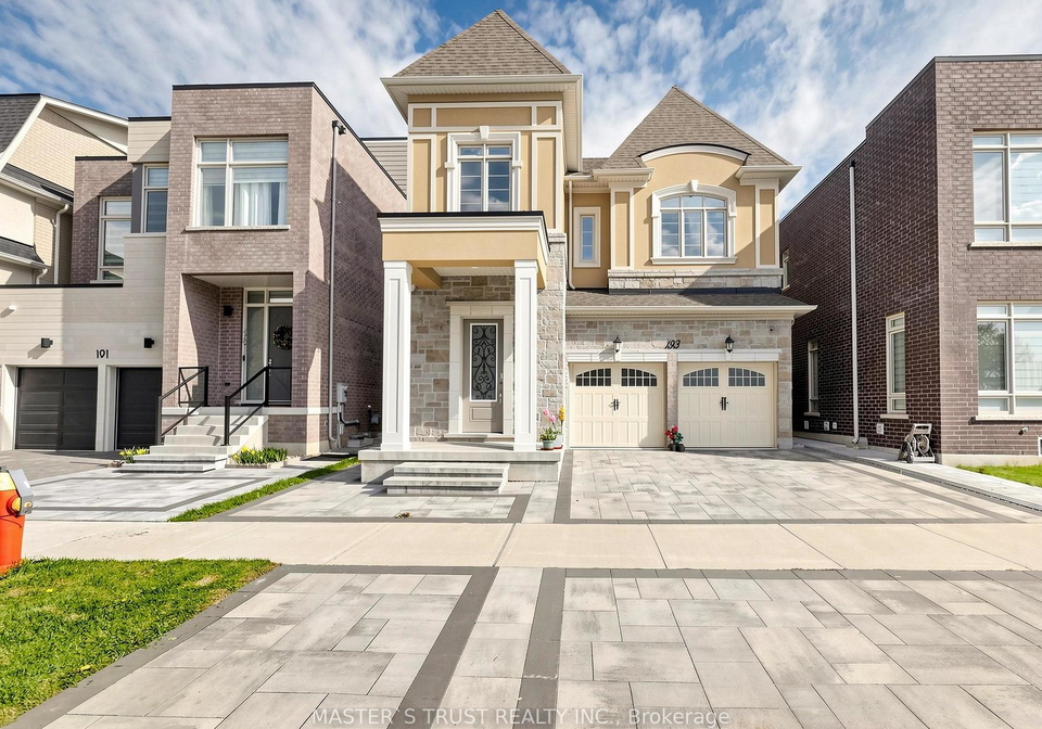 193-milky-way-richmond-hill-ontario-n13165224