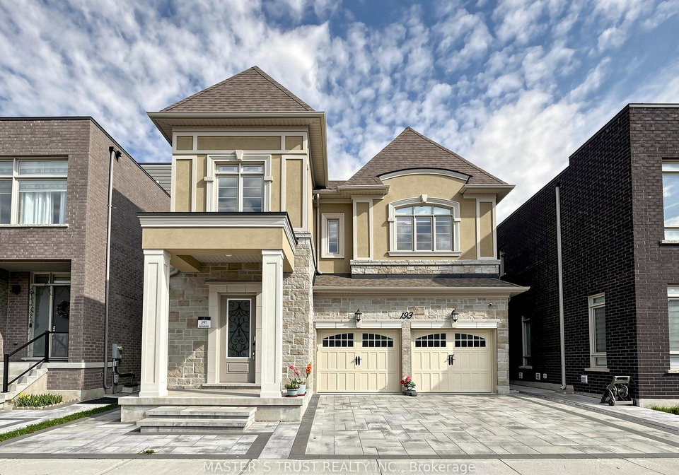193-milky-way-richmond-hill-ontario-n13165224