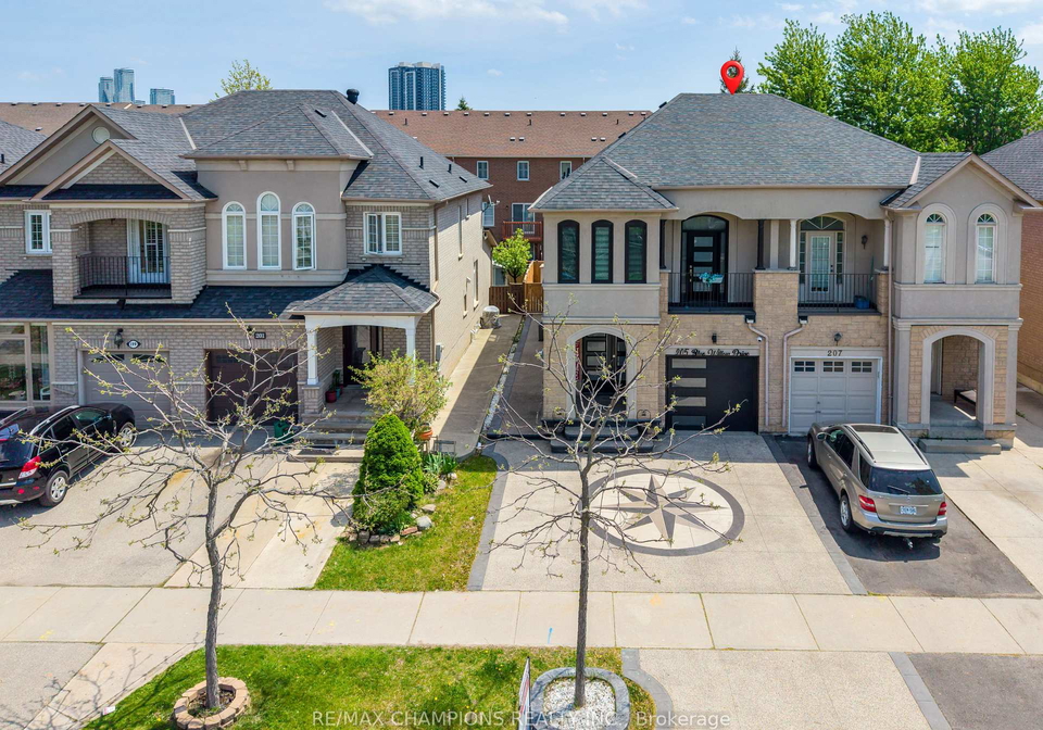 205-blue-willow-drive-vaughan-ontario-n13165526