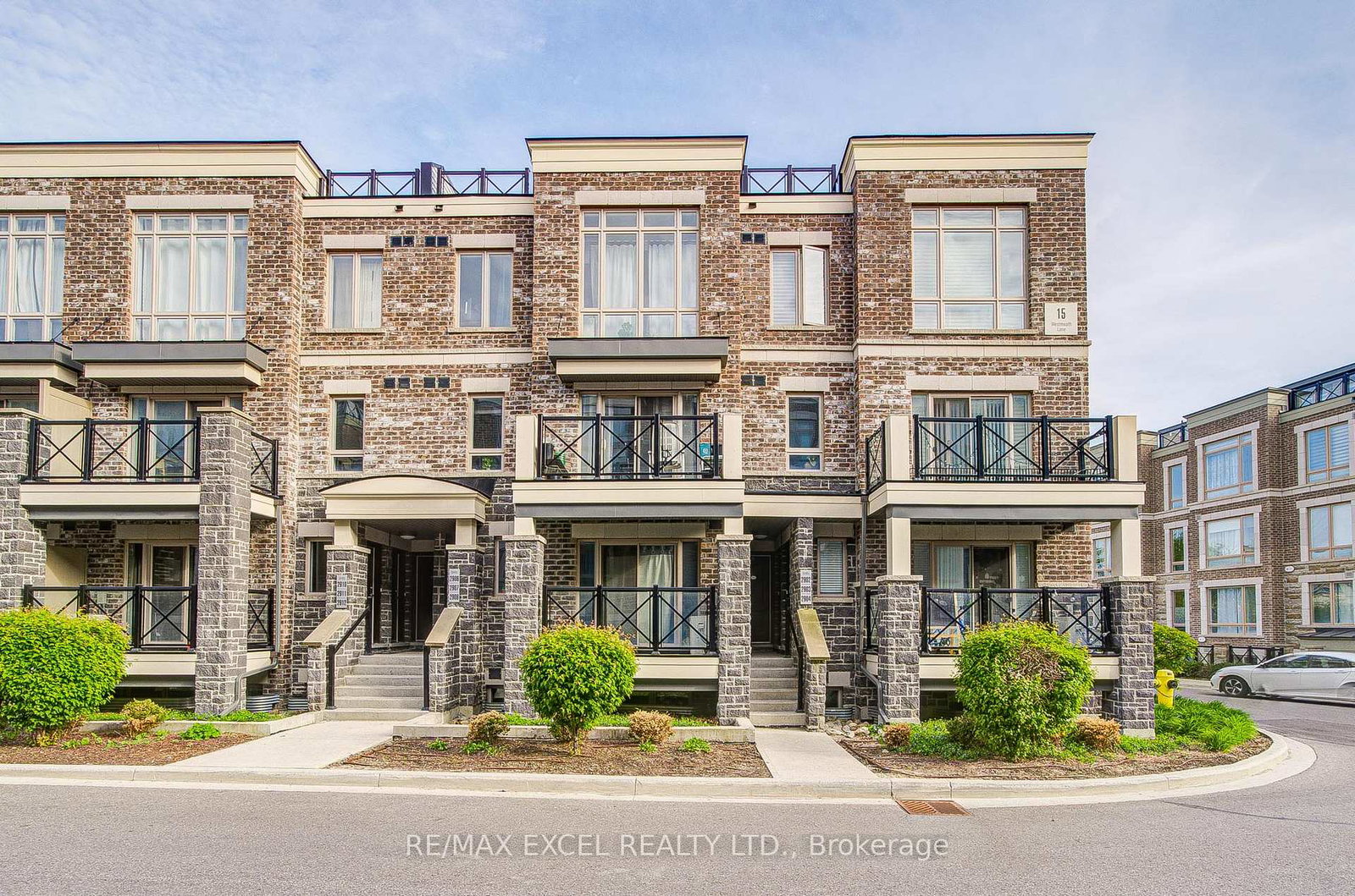 15-westmeath-lane-markham-ontario-n13165964