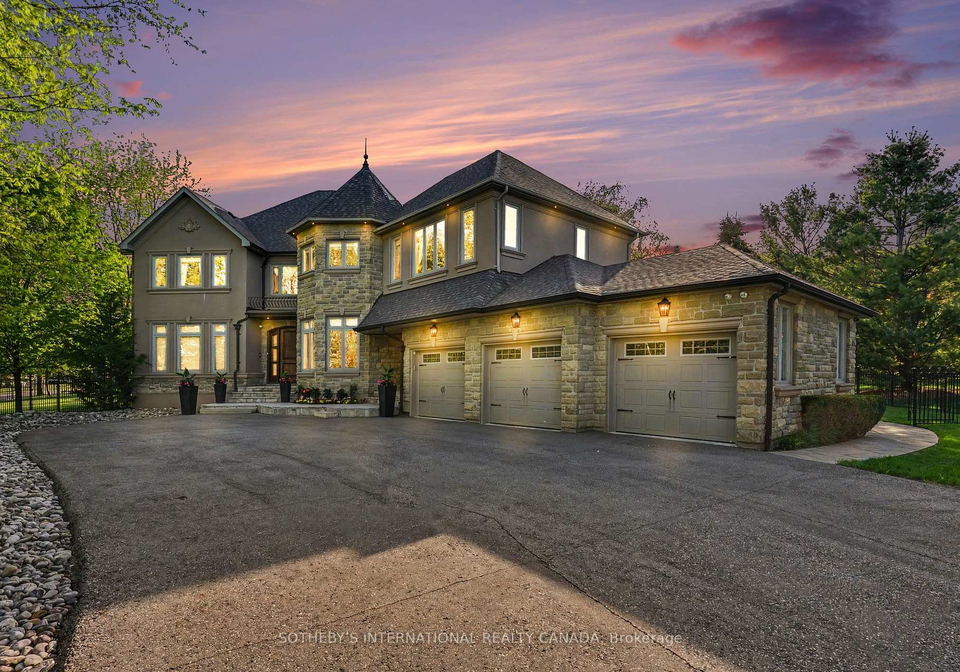 42-prince-adam-court-king-ontario-n13166572