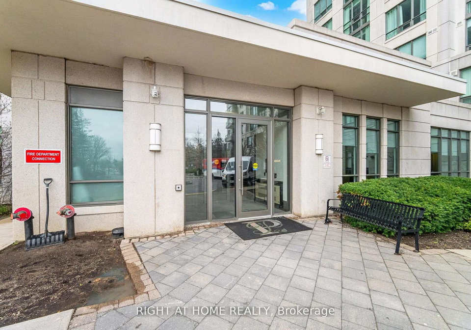 88-promenade-circle-vaughan-ontario-n13167058