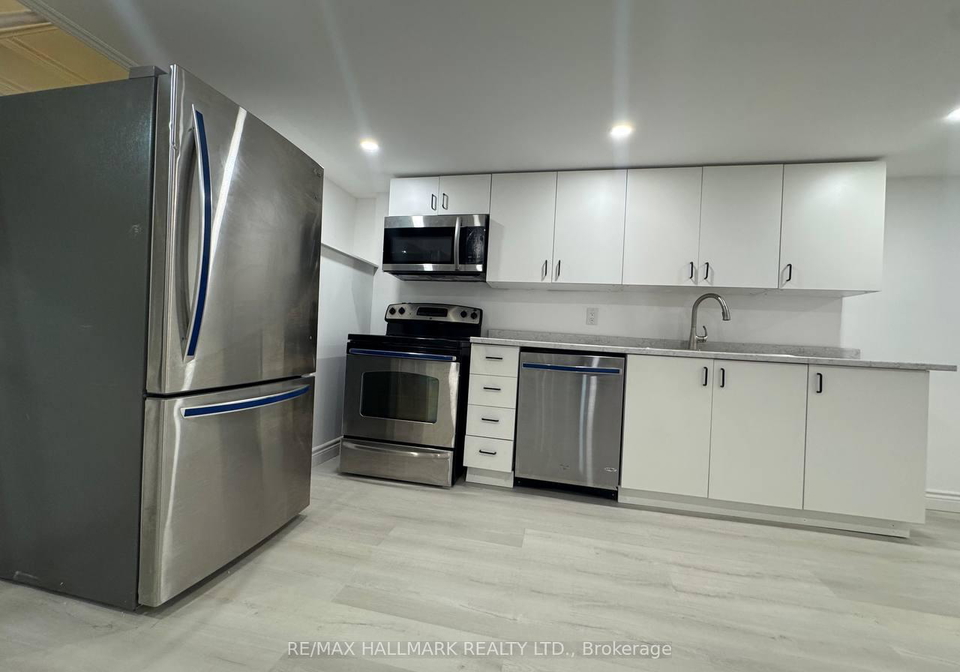 6-bailey-crescent-aurora-ontario-n13167180