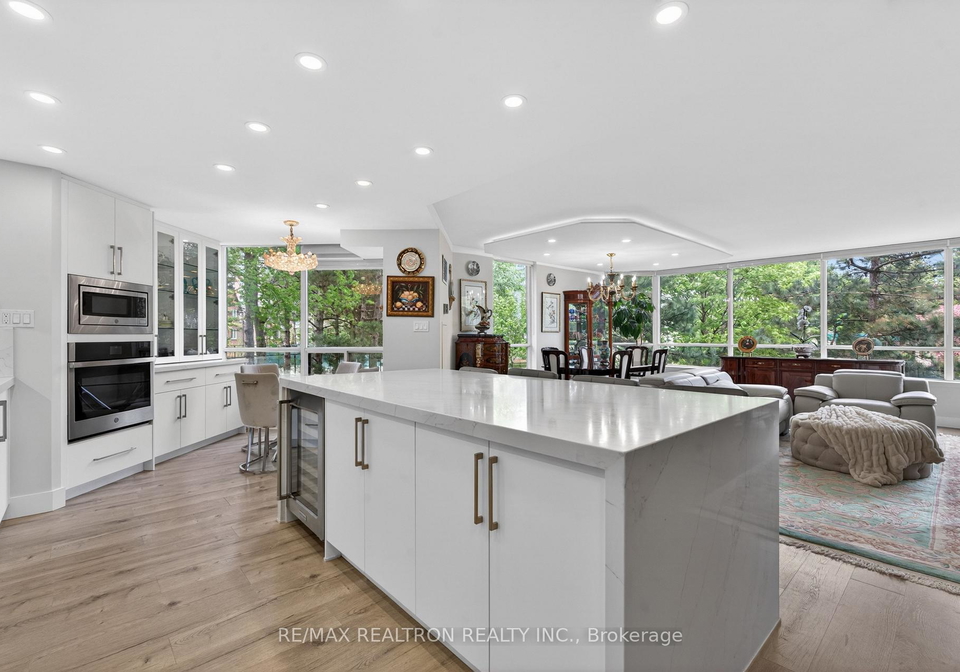 110-promenade-circle-vaughan-ontario-n13167210