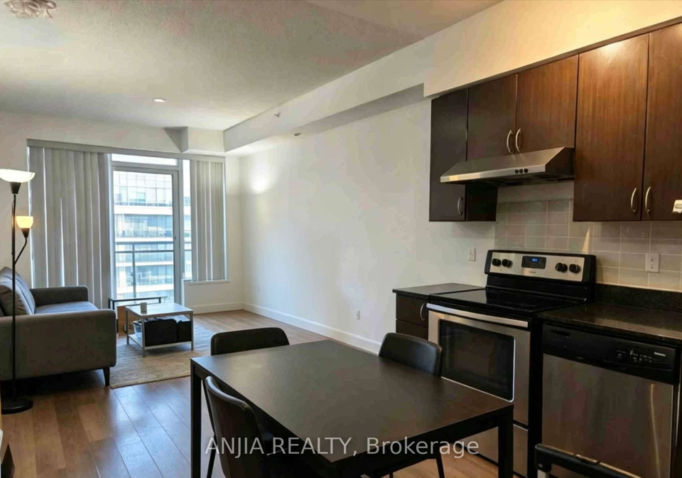 376-highway-7-road-e-richmond-hill-ontario-n13167238