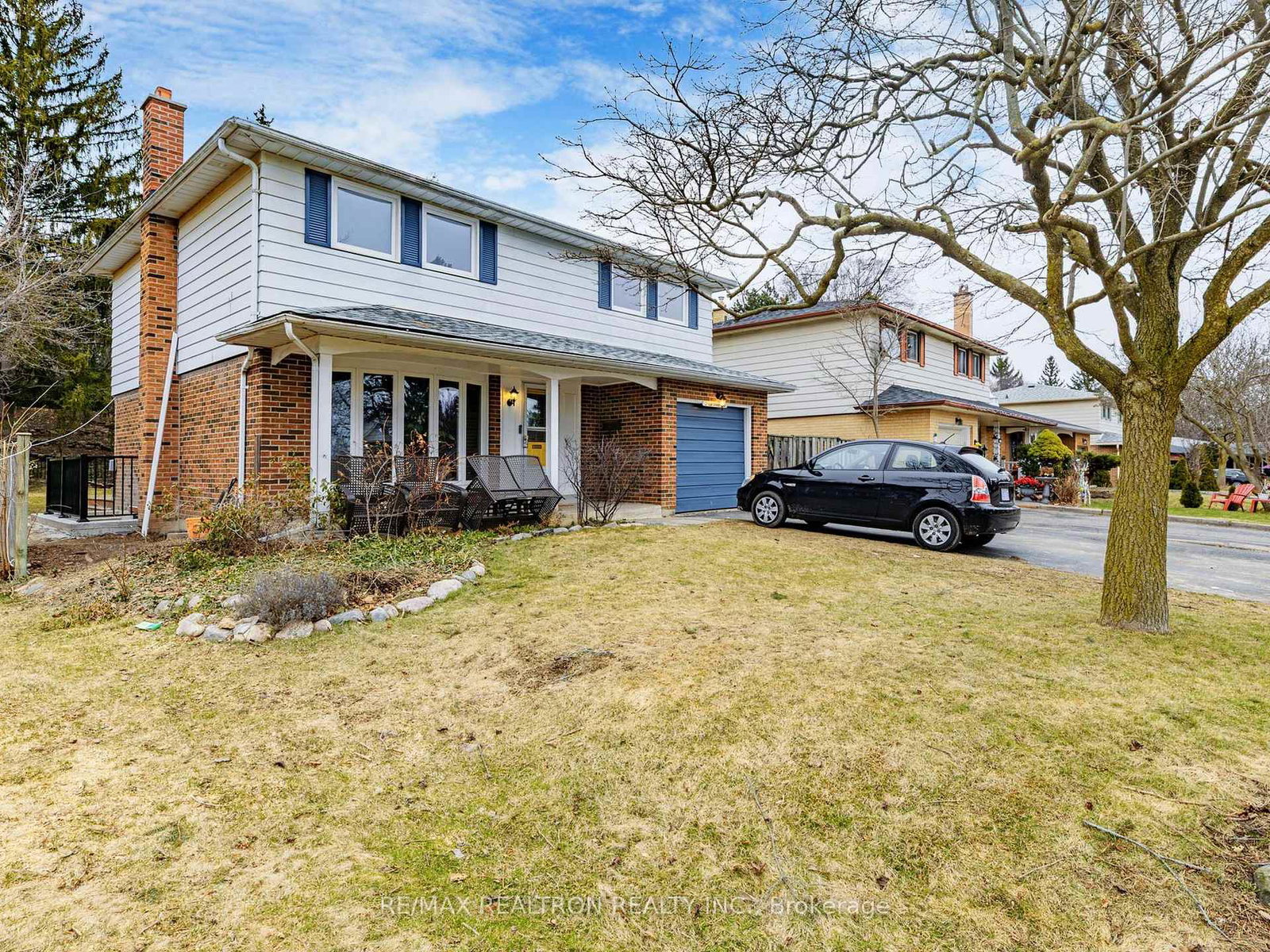 28-blue-spruce-lane-markham-ontario-n13167356