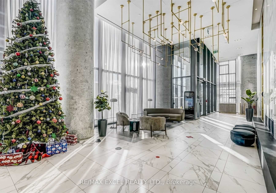 5-buttermill-avenue-vaughan-ontario-n13167404