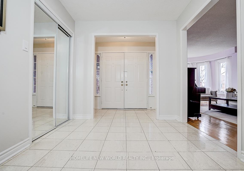 16-kew-gdns-richmond-hill-ontario-n13167608