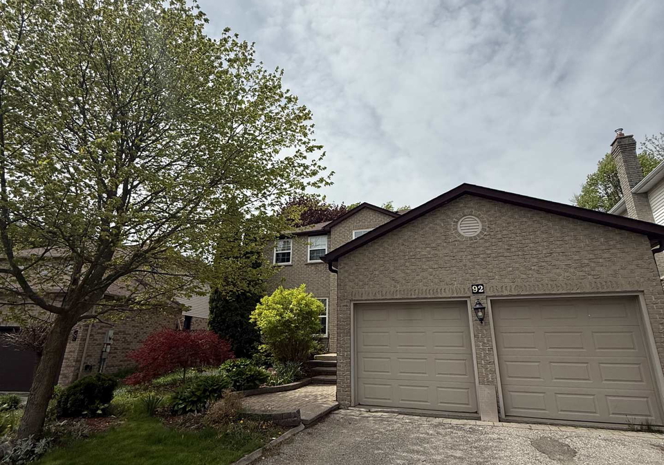 92-grant-blight-crescent-newmarket-ontario-n13167890
