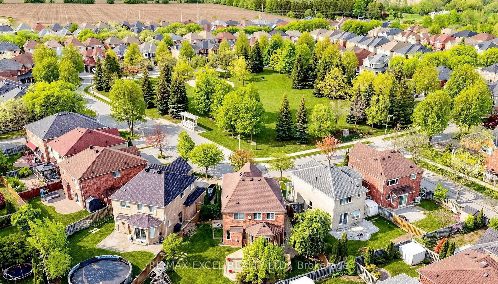 68-chestertown-square-markham-ontario-n13167946