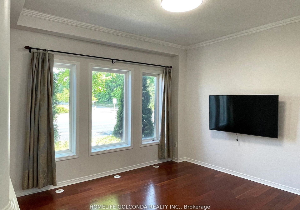 847-bur-oak-avenue-markham-ontario-n13168000
