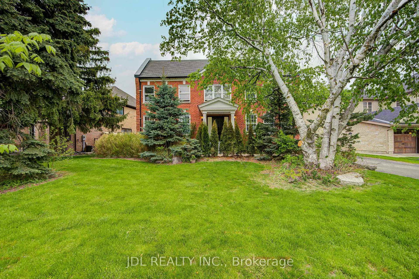 22-hillholm-boulevard-richmond-hill-ontario-n13168078