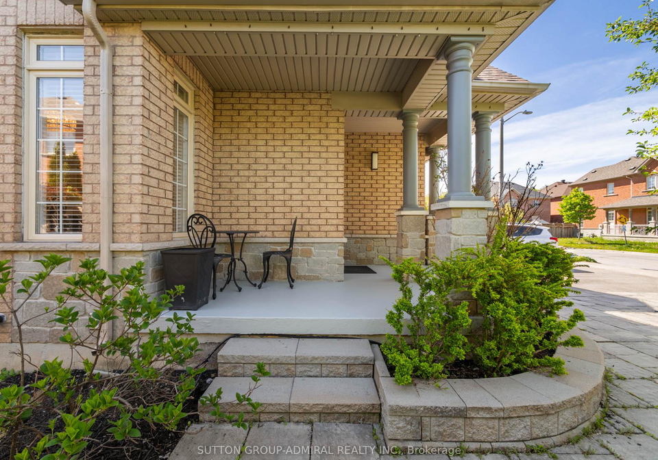 49-loire-valley-avenue-vaughan-ontario-n13168518