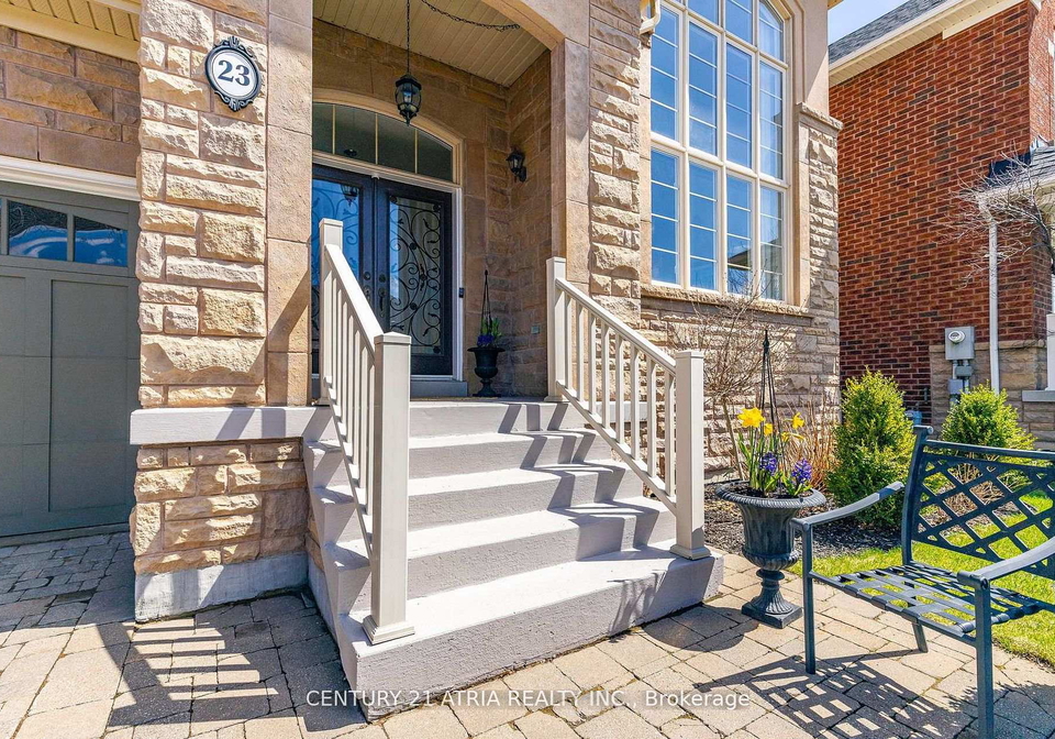 23-weslock-crescent-aurora-ontario-n13168798