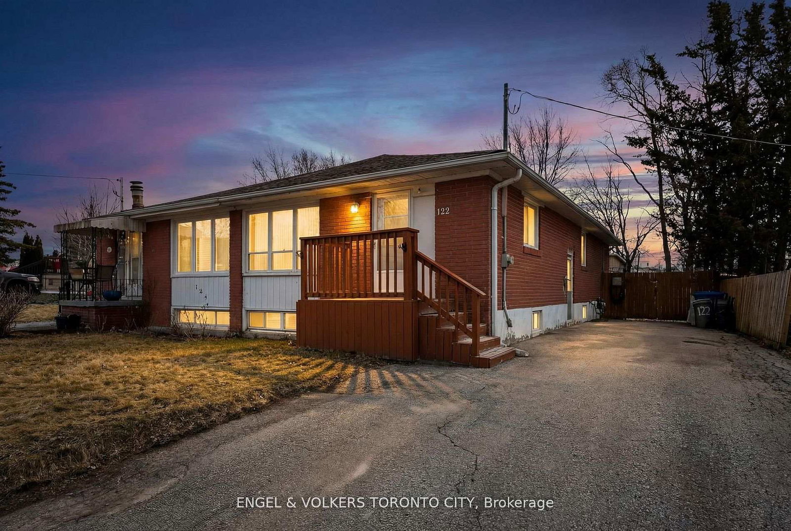 122-septonne-avenue-newmarket-ontario-n13168858