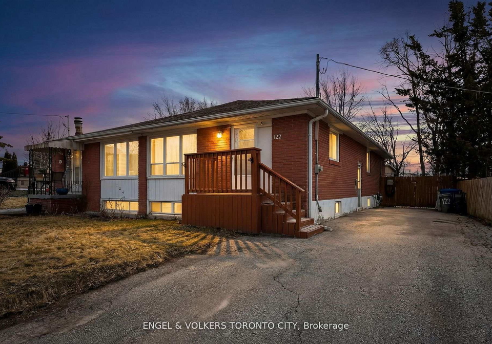 122-septonne-avenue-newmarket-ontario-n13168858