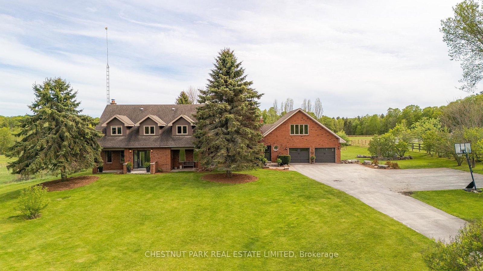 7995-19th-side-road-king-ontario-n13168934