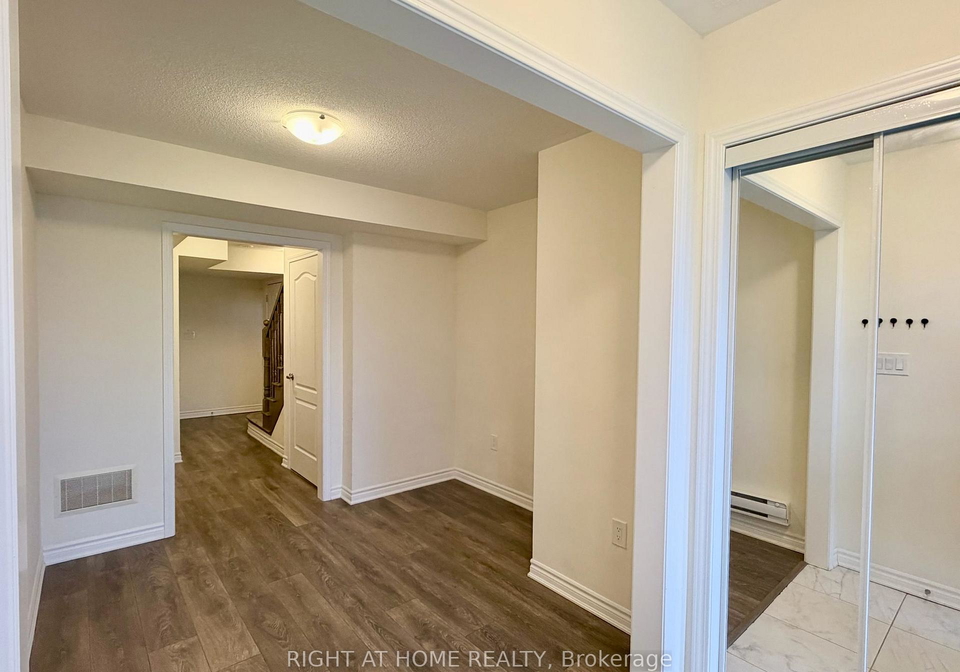 95-mcalister-avenue-richmond-hill-ontario-n13168938