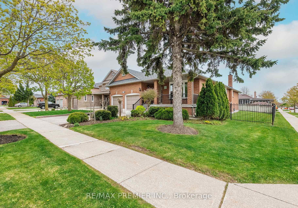 175-medallion-boulevard-vaughan-ontario-n13169580