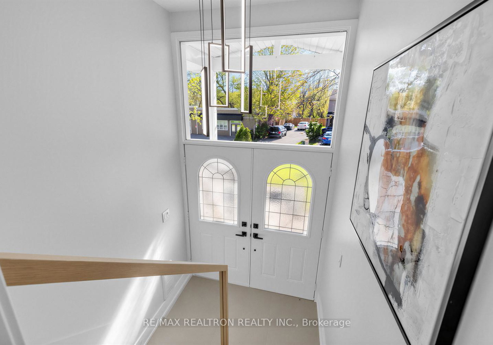 176-charlotte-street-s-newmarket-ontario-n13169776