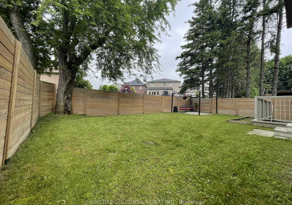 110a-bond-crescent-richmond-hill-ontario-n13169828