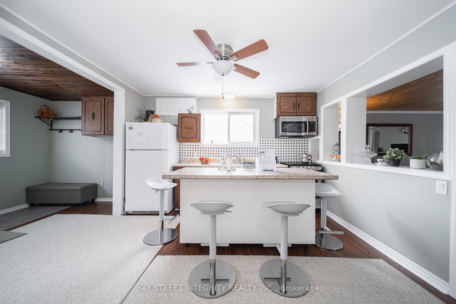 74-de-la-salle-boulevard-georgina-ontario-n13170500