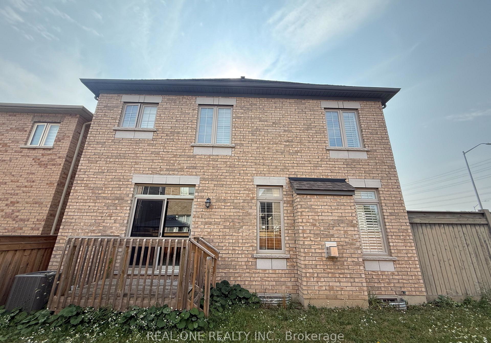 39-mowder-drive-aurora-ontario-n13170766