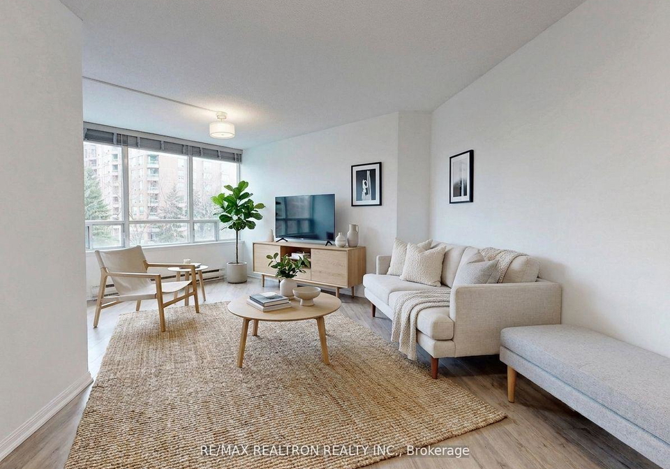 120-promenade-circle-vaughan-ontario-n13171800