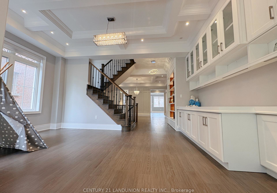 141-conklin-crescent-aurora-ontario-n13172122