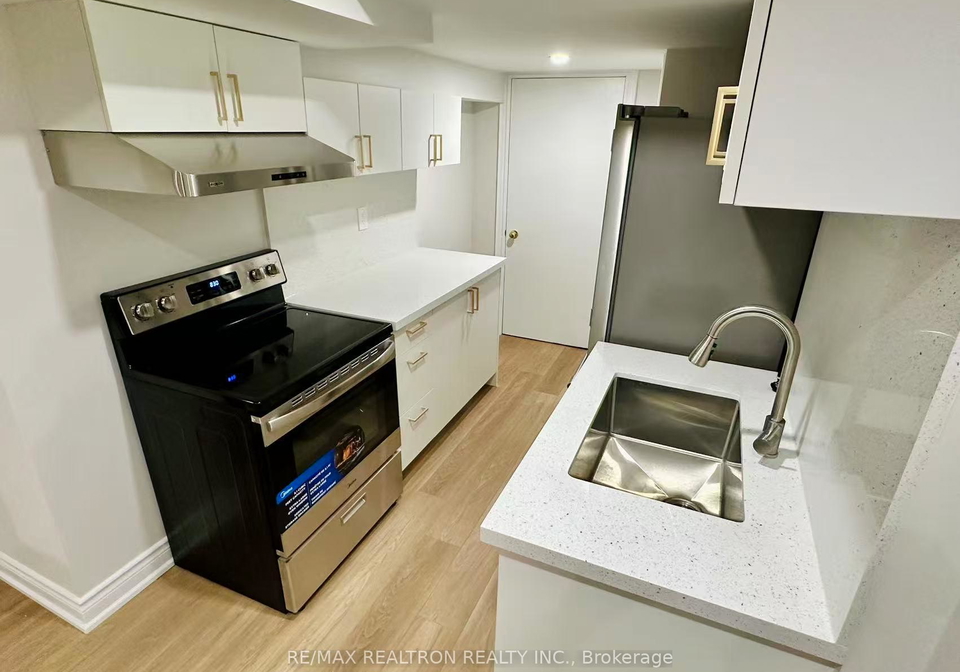 511-pleasant-ridge-avenue-vaughan-ontario-n13172124