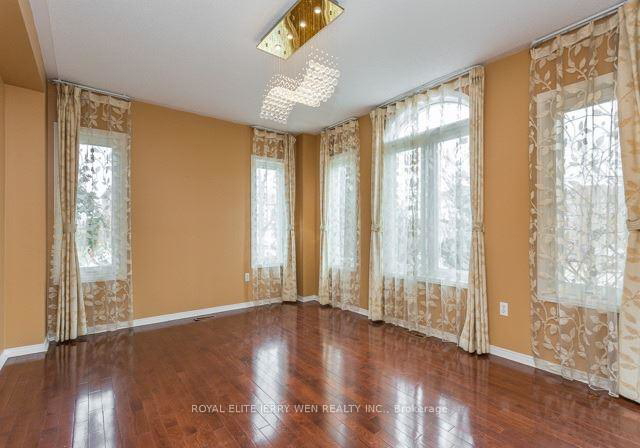 39-florentine-crescent-richmond-hill-ontario-n13172264