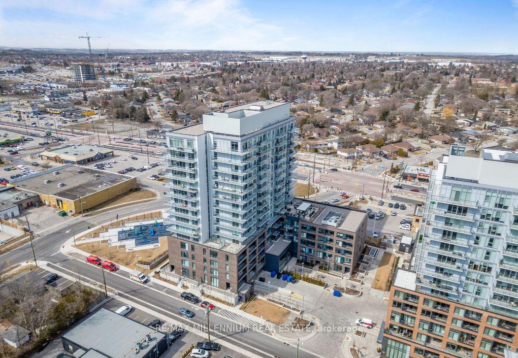 185-deerfield-road-newmarket-ontario-n13172466