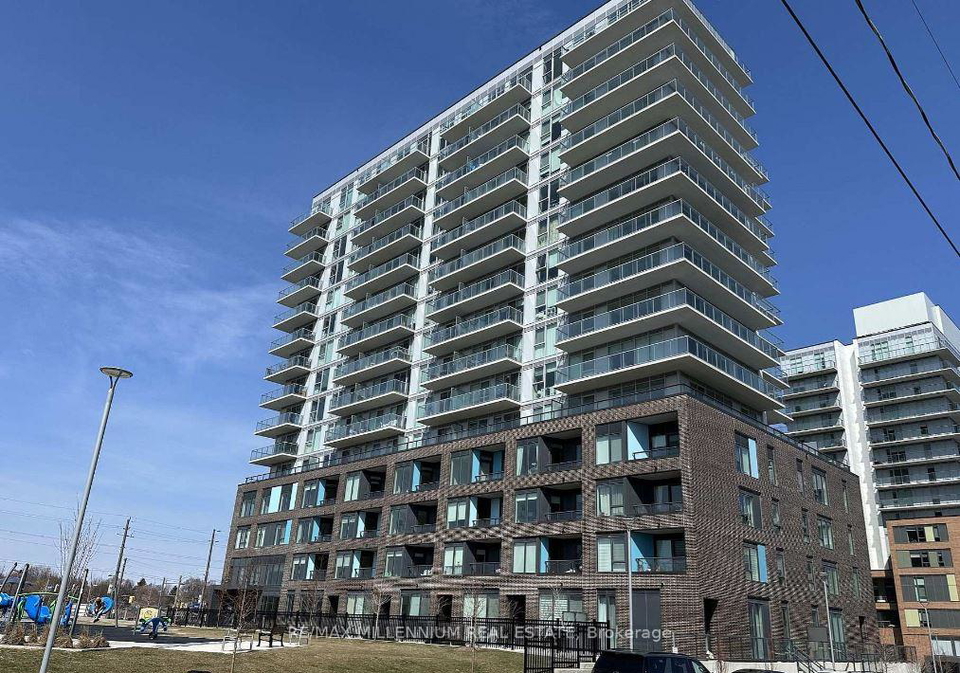 185-deerfield-road-newmarket-ontario-n13172466