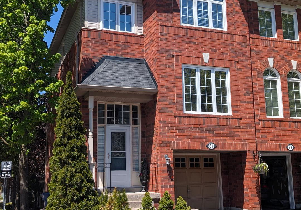 81-mosaics-avenue-aurora-ontario-n13173472