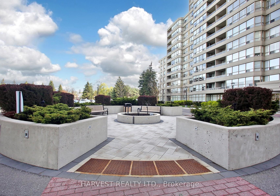 7-townsgate-drive-vaughan-ontario-n13173594