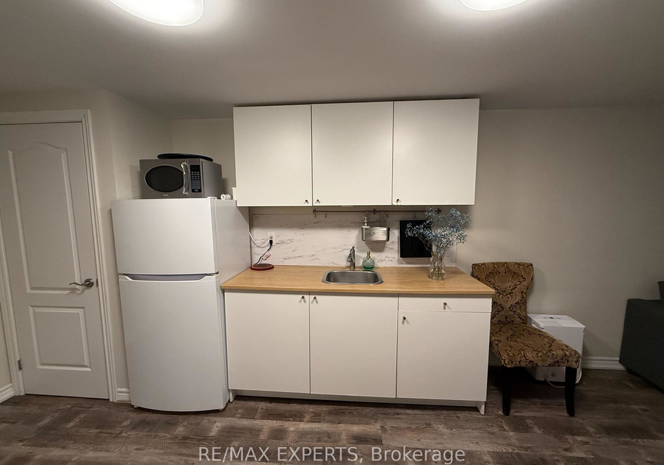 4-mcnairn-court-richmond-hill-ontario-n13173622