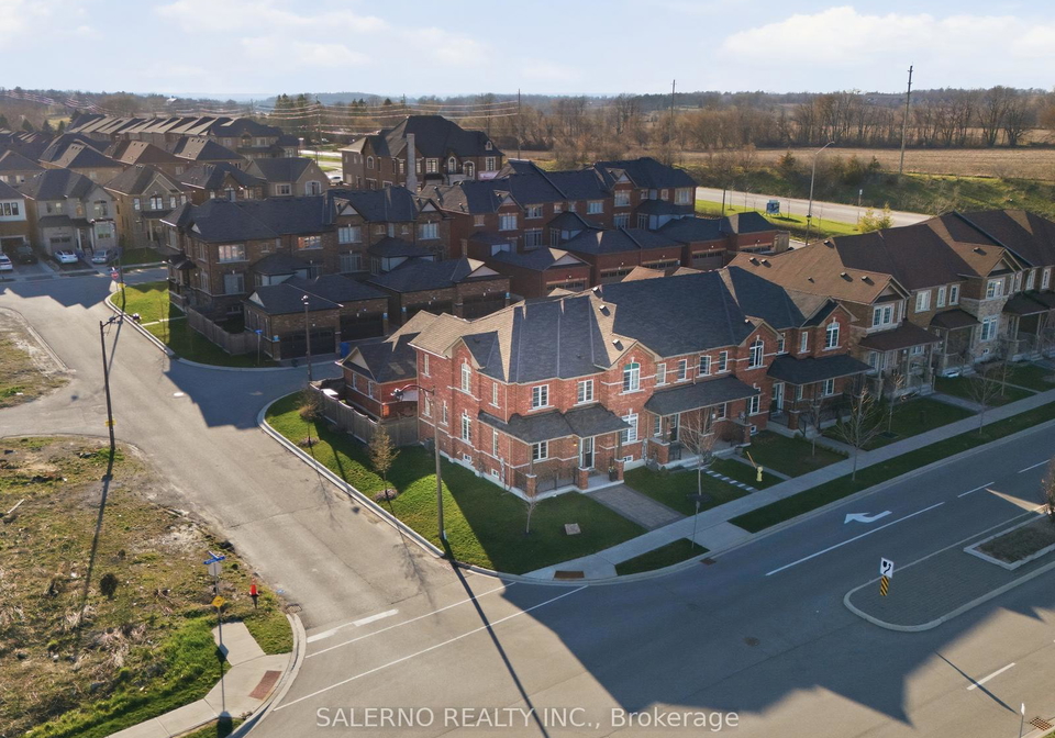 1042-murrell-boulevard-east-gwillimbury-ontario-n13173668