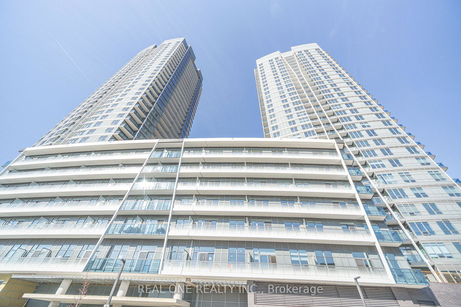 30-upper-mall-way-vaughan-ontario-n13174030