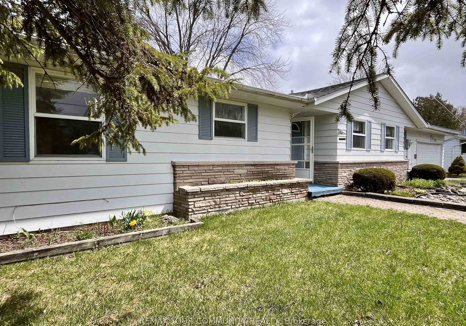 37-canal-street-georgina-ontario-n13174068