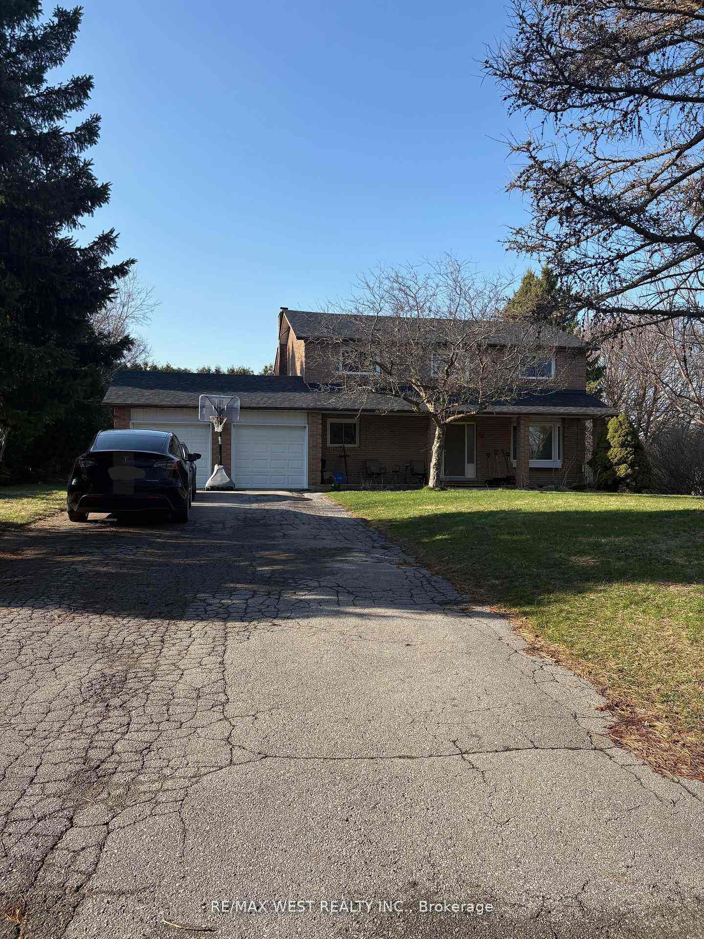 10-testa-street-east-gwillimbury-ontario-n13174344