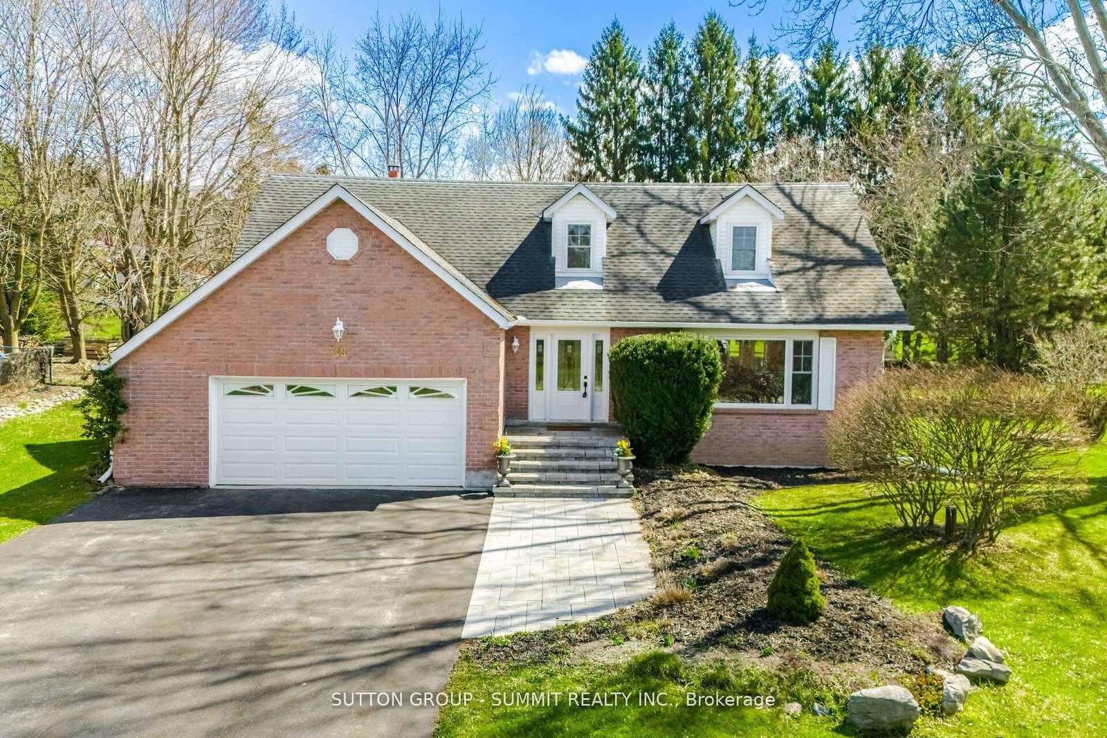 39-cutting-crescent-king-ontario-n13174686