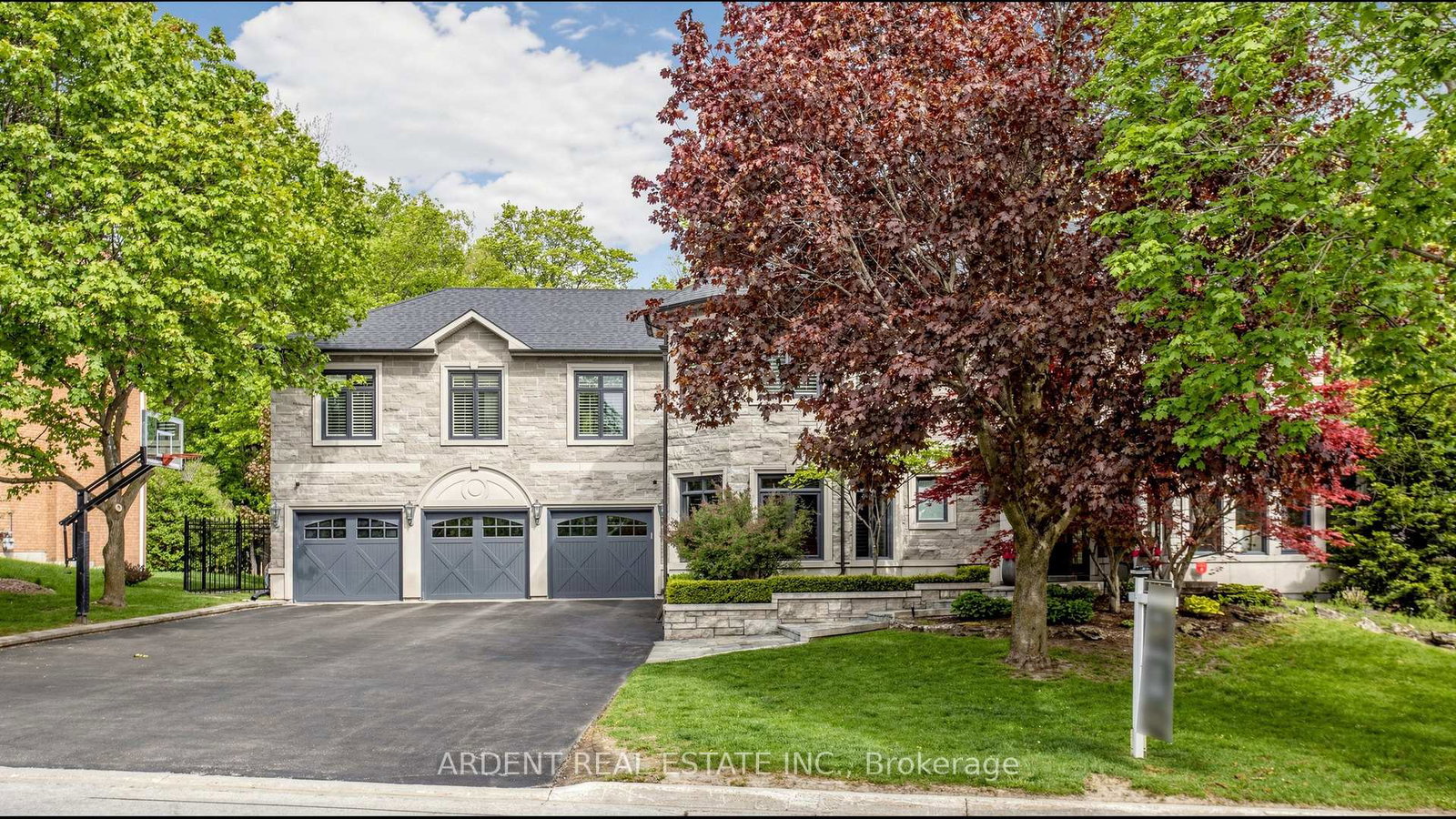 156-willow-farm-lane-aurora-ontario-n13174844