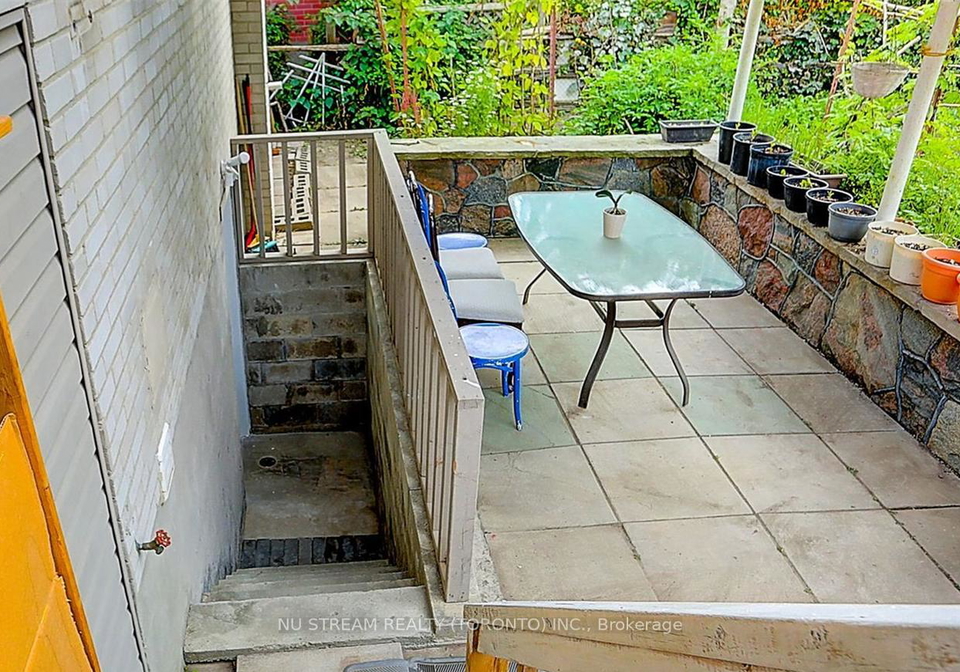 432-crosby-avenue-richmond-hill-ontario-n13174882