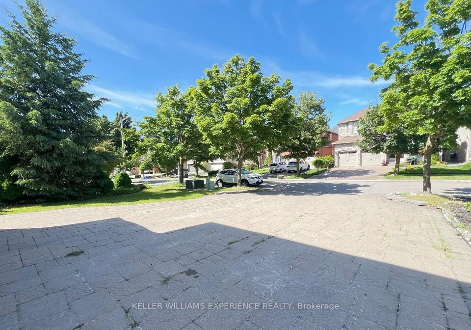 44-alpine-crescent-richmond-hill-ontario-n13174888