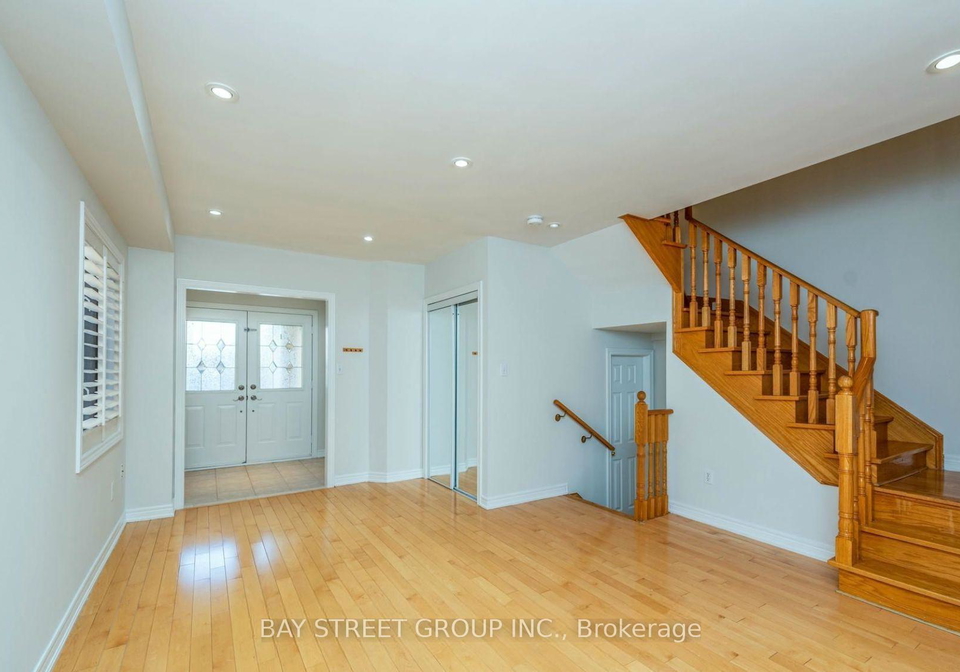 130-royal-appian-crescent-vaughan-ontario-n13175302