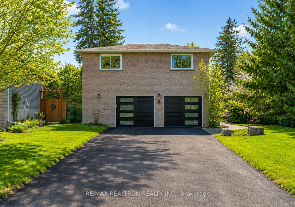 3-earls-court-east-gwillimbury-ontario-n13176512