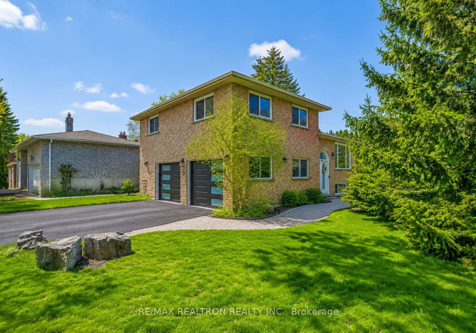 3-earls-court-east-gwillimbury-ontario-n13176512