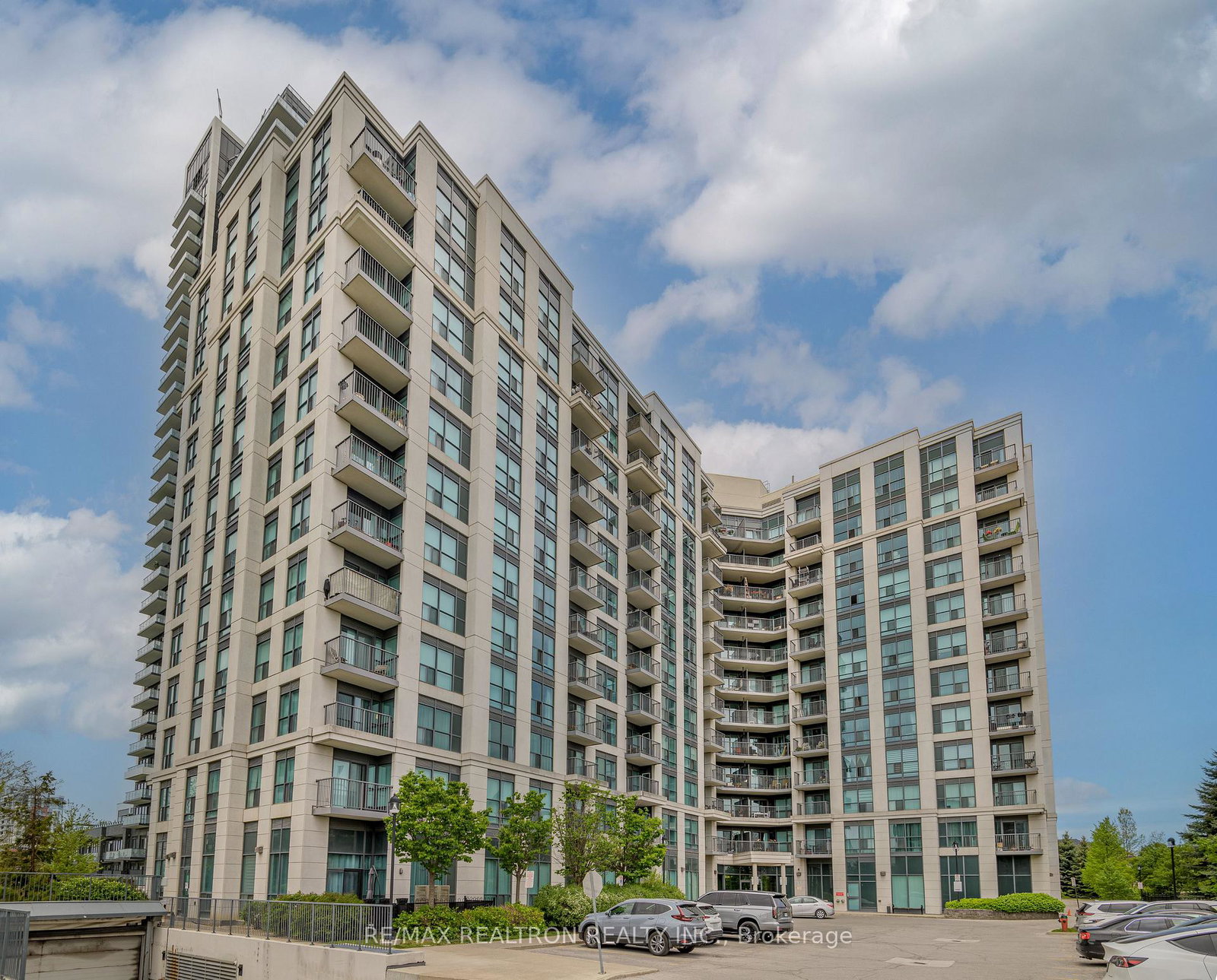 185-oneida-crescent-richmond-hill-ontario-n13176786
