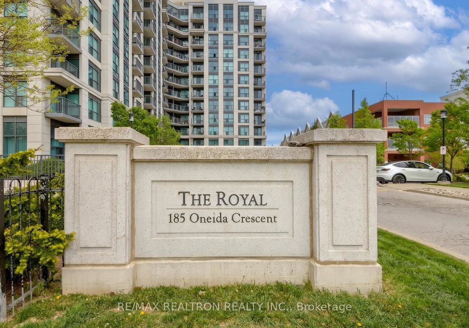 185-oneida-crescent-richmond-hill-ontario-n13176786