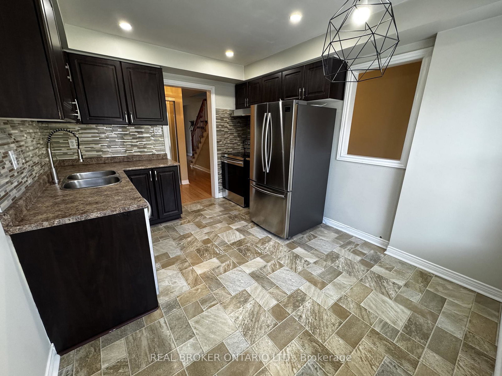 72-wyatt-lane-s-aurora-ontario-n13177006